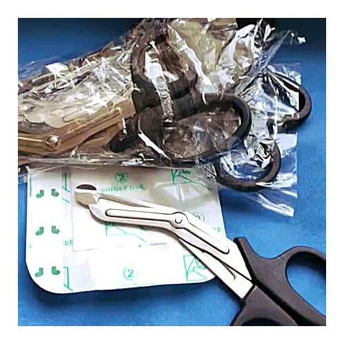 5pcs 14.5cm stainless steel plastic elbow serrated safety scissors medical dressing gauze bandage plastic handle scissors