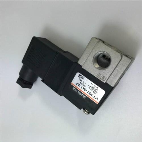 3 way pneumatic High frequency solenoid valve VT307-5D-02 VT307V-4D1-02 VT307-3D-01 VT307 with connector type vacuum valve