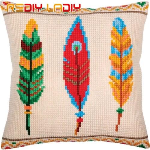 Cross Stitch Cushion Cover Colorful Feather Needlepoint Kits Printed Canvas Thick Yarn Cross-stitch Pillow Case Arts and Crafts
