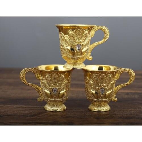 European-style zinc alloy white wine glass high-end wedding home decoration ornaments retro creative personality spirits glass