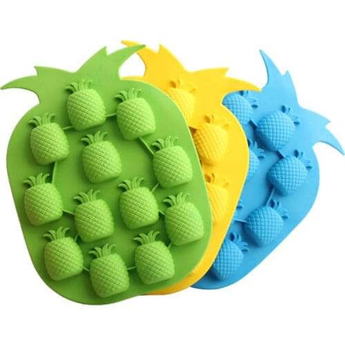 Pineapple Ice Cube Tray Silicone Ice Molds Shape Ice Maker Bar Party Wine Drink Decor Cube Tray Moule Glace Random Color
