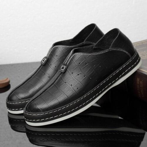Spring leather hombre shoe casual men 2020 man zapatos para causal casuales black leisure sapato mens flat new breathable boots
