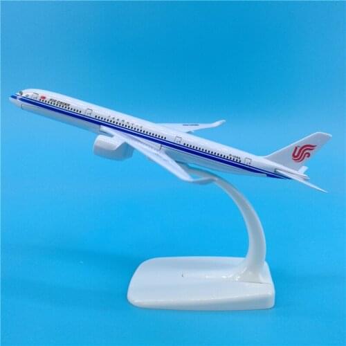 16CM Diecast 1/400 Scale Airplane With Base Alloy Aircraft Plane Toy Air China Passenger A350 Plane Model Toys Gifts Collection
