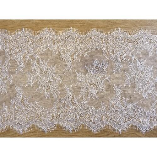 3meters/ lot Eyelash Lace Fabric 23.5cm DIY Decorative High Quality Soft Off Nylon Eyelash Lace Trim Wedding Dress Fabric