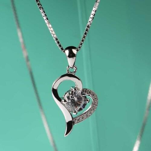 Jewelry 100% 18K gold moissanite Diamond Necklace with a certificate 009