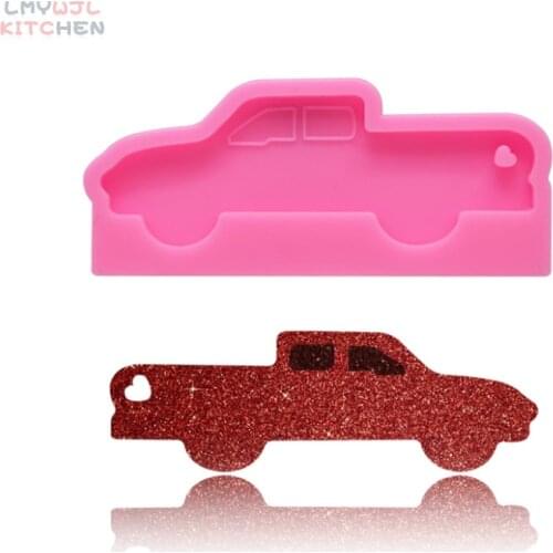 DIY Silicone Mirror Epoxy Car Keychain Pendant Mould Make Fondant Cake Decoration Baking Mould for Boyfriend Gift