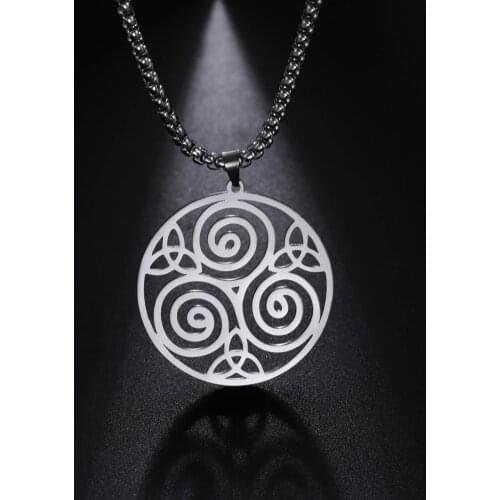 LIKGREAT Triple Spiral Triskele Triangle Necklace Viking Kate Knot Vintage Pendant Necklaces Stainless Steel Men Women Jewelry