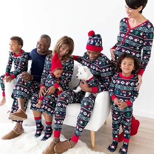 2 PCS Christmas Snowflake Print Family Sleepwear Sets 2020 Autumn New Mother Father Daughter Son Home Pajamas Parent-child Suits