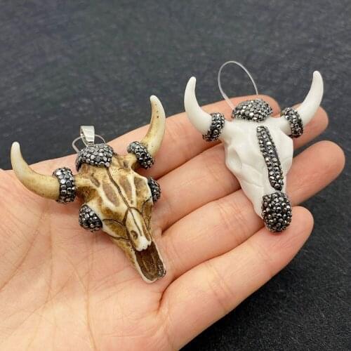 Wholesale Multicolor Bull Head Shape Pendant Acrylic Used In Jewelry Making DIY Handmade Accessories Beaded Decoration Fashion