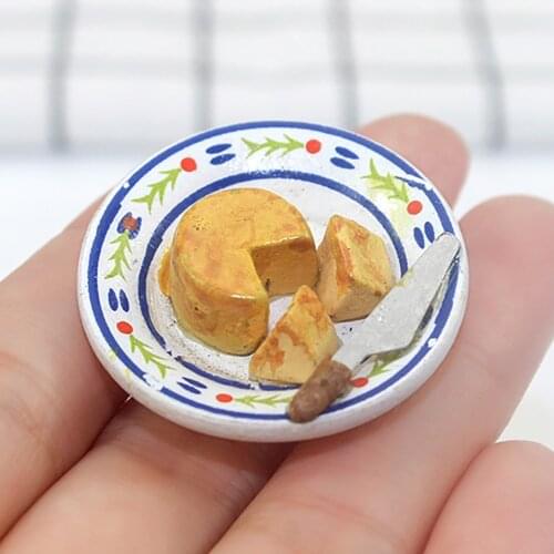 1/12 Dollhouse Miniature Accessories Mini Resin Cheese Cake with Plate Simulation Dessert Model Toys for Doll House Decoration
