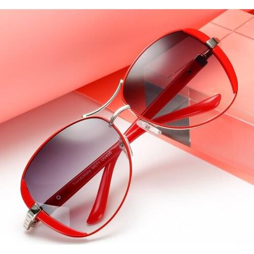 Fashion Women Sunglasses Brand Designer Women Vintage Sun Glasses UV400 Lady Sunglass Shades Eyewear Oculos de sol