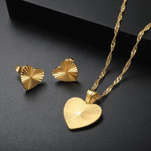 Heart Shape Pendant Necklace Love Stud Earrings For Women Fashion Jewelry Set Gift