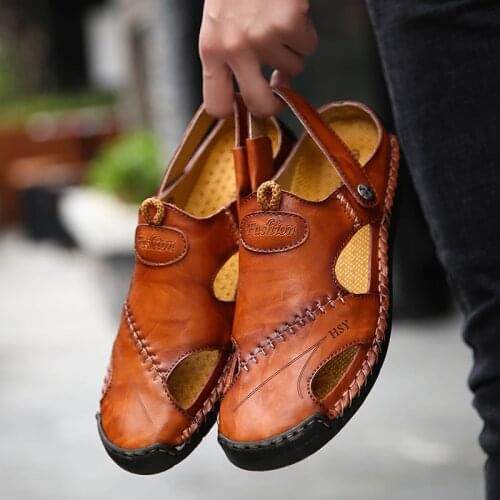 Classic Mens Sandals Summer Genuine Leather Male Beach Sandals Soft Comfortable Male Outdoor Beach Slippers Slip-ON Man Sandals