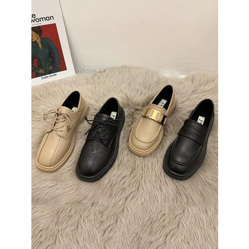 Womens shoes loafers 2021 spring new fashion metal buckle thick heel lace low heel leather shoes