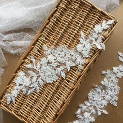 4pcs/lot Ivory Bridal Tulle Lace Fabric Applique Flower Floral Mesh Beaded Lace Applique with Pearl Beads White Lace Motifs