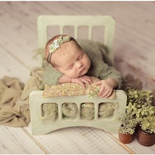 Newborn Posing Detachable Mini Bed Baby Infant Photo Shooting Props Wooden Crib