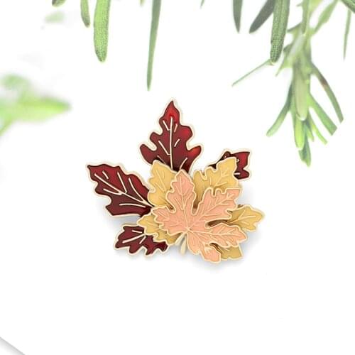 Cartoon Autumn Maple Leaf Enamel Pin Fashion Overlapping Red Brooch Backpack Clothes Lapel Pin Animal Jewelry Gift for Friends