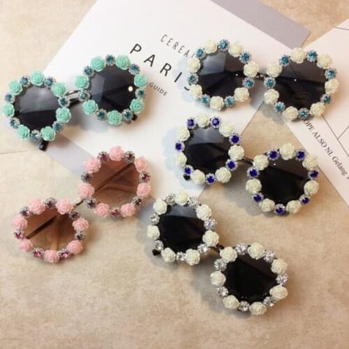 Round Shape Women Diamond Sunglasses Metal Female Flower Sun Glasses UV400 Luxury Cute Handmade Eyewear Gafas de sol