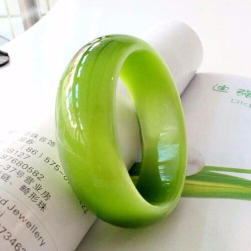 Natural Green Fashion Accessories Jade Bangle Bracelet Charm Jadeite Jewelry Hand Carved Round Bangle for Men Women Gifts