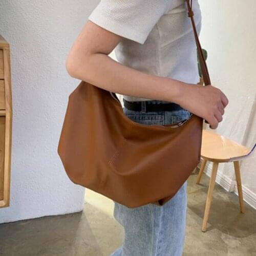 Fashion PU Leather Shoulder Bag For Women Large Capacity Crossbody Bag Simple Solid Color Dumpling Bag Travel Handbag Lady Totes