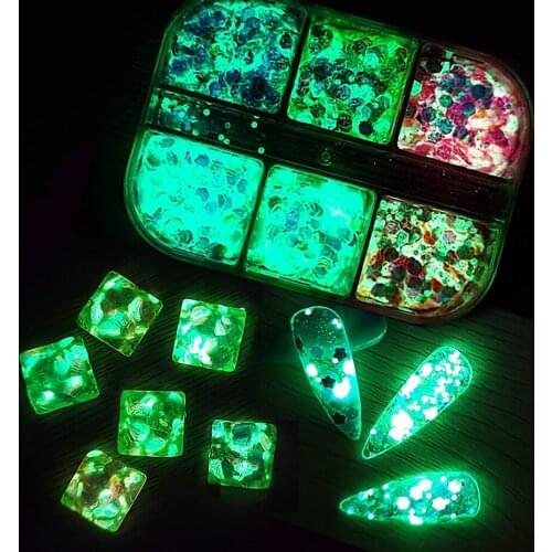 1Box Luminous Nail Powder Hexagon Fluorescent Flakes for Pigment Sparkling Chrome Dust Glow In The Dark Manicure Decor SA1909-20