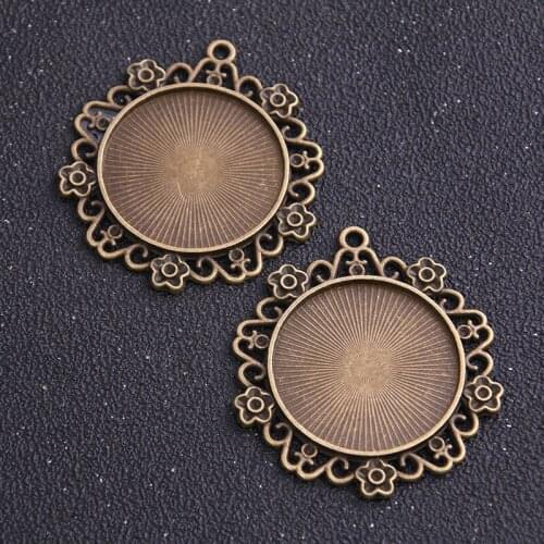 1pcs Fit 30mm dia Antique Bronze Alloy Cameo Flowers Filigree Round Cabochon Pendant Setting + clear glass cabochons