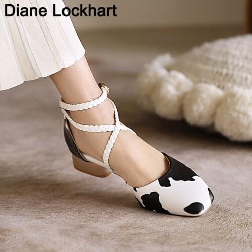 Vintage Floral Print Low Heels Womens Square Toe Braided Sandals Female Moccasins Summer Shallow Shoes Cows Pattern Girl Pumps