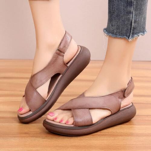 Fashion Hollow Genuine Leather Breathable Soft Flat Sandals Summer Women Shoes Woman Casual Solid Buckle Strap Ladies Sandals