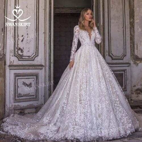 Long Sleeve Lace Wedding Dress 2021 Appliqued V-neck Beaded A-Line Princess Vestido De Novia SwanSarah F330 Plus Size Bride Gown