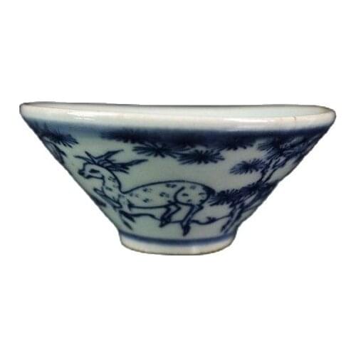 China Old Porcelain A Pair Of Blue And White Pine Deer Patterned Tea Cups