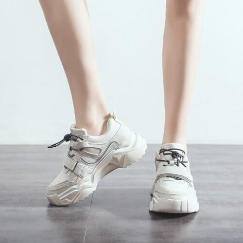 Plus Size Running Wave Shoes Women Outdoor Breathable Sneakers Vulcanized Shoes Ladies Shoe Soft Casual Womens Female U21-74