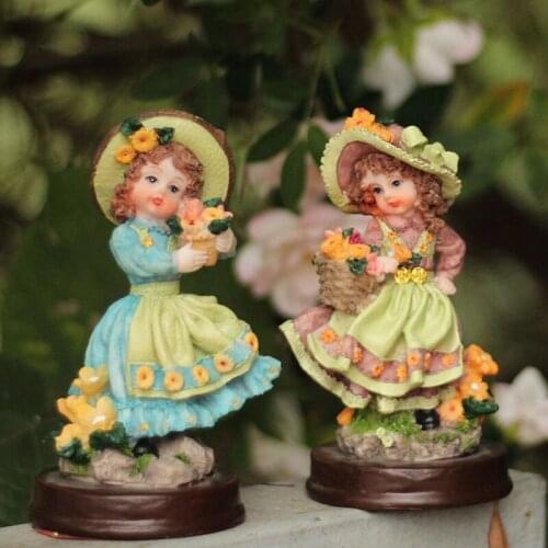 American Palace Style Girls Resin Ornaments Outdoor Patio Balcony Sculpture Crafts Garden Courtyard Villa Figurines Decoration
