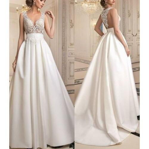 Elegant Long V-Neck Lace Wedding Dresses with Pockets A-Line Satin Zipper Back Robes De Mariée Bridal Gown For Women