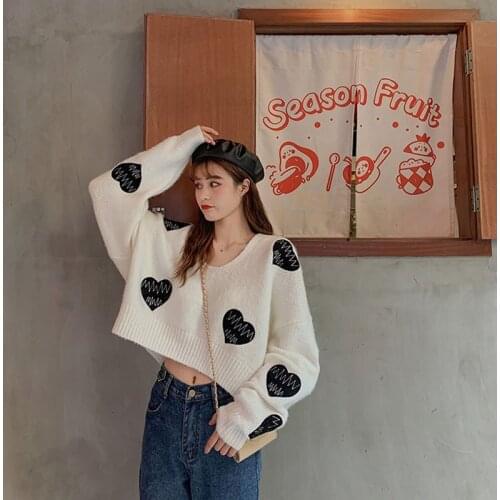 Womens V-neck Embroidered Sweater Long-sleeved Knit Sweater Autumn Winter Korean Warm Love Short Tops Womens Sweaters ML175