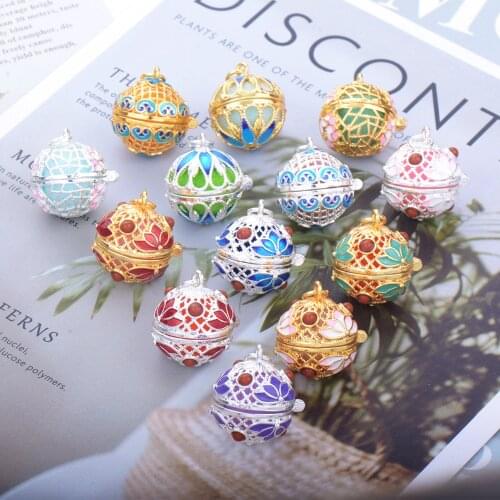Golden Aromatherapy cage Pendant fine painting Aroma diffuser locket Necklace Perfume essential oil essential pendant necklace