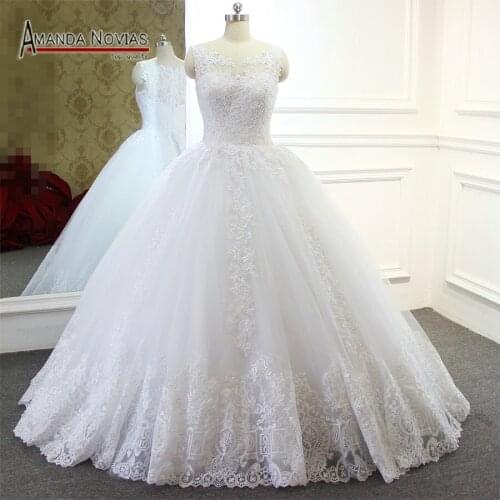 Stunning Lace Wedding Dress 2022 Hot Sale New Ball Gown Wedding Dresses