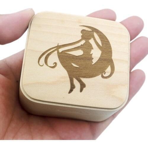 Sinzyo Moonlight Densetsu Maple Box Music Box Wood Carved Mechanism Musical Wind Up Gift for Christmas