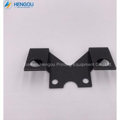1 Piece Hengoucn SM102 Printing Part blanket claw 30x15mm blanket hooks Compression Spring 01.001.009