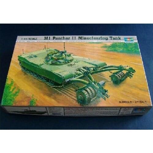 Trumpeter 1/35 00346 M1 Panther II Mineclearing Tank