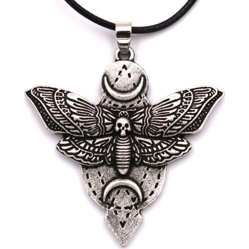 Antuqing 1pcs Deaths Head Skull Moth necklace Witch dead head skull moth necklace moon Witchcraft jewelry