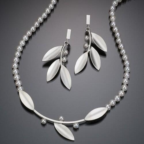 Bohemian Plating Silver Leaf and Pearl Earrings Two Piece Womens Necklace Earrings Set Fashion Female Korean Party Jewelry Gift