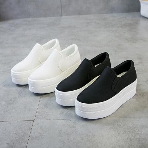 2021 Newest Women Flat Platform Canvas Shoes Canvas Flats Women Casual Shoes Girls Student Thick Soled Loafers Lady Slip on