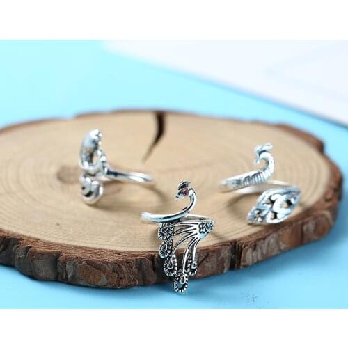 3pcs Adjustable Knitting Ring Finger Wear Thimble Yarn Guide Knitting Loop Peacock Carp Open Ring Knitting Accessories