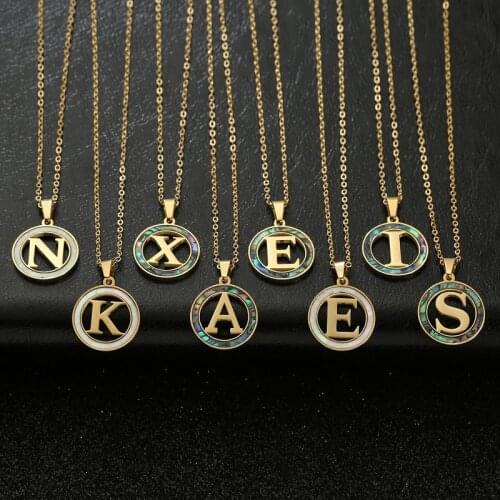 Gold 26 Letter Stainless Steel Necklaces Mother of Pearl Shell Pendant Necklace Fashion Chain Necklace for Women Men Jewelry