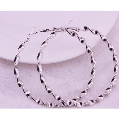 Fashion Hoop Earrings For Women High Quality Brincos Jewelry Silver Color Earrings Fashion