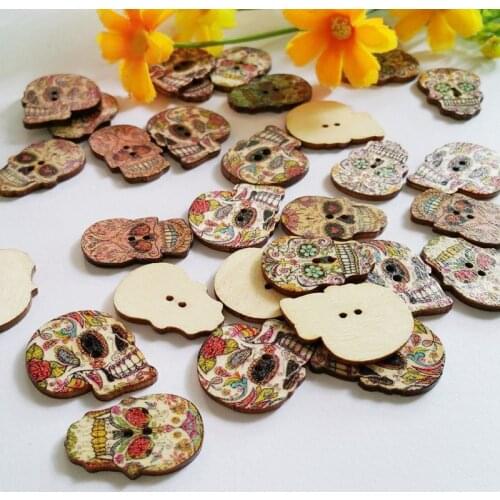 50pcs/lot 2 Holes Skull Wooden Buttons Fit Sewing And Scrapbooking 19x14mm Random Mixed Decoration Sewing Accessories