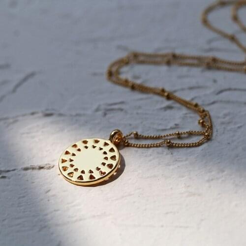 Unisex hip hop style street fashion coin round disc chain necklace layering wear torque