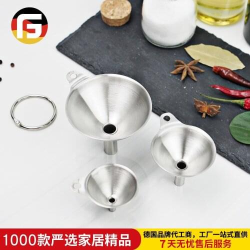 Amazon Stainless Steel Funnel Three-Piece Multifunctional Mini Oil Spills with Hanging Ring jiu lou Suit