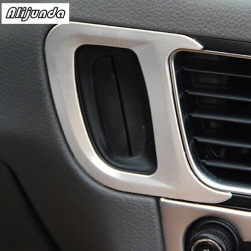 Stickers On The Car Alijunda China