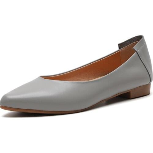 Leisure shoes in the spring of 2019 the new pointed leather shoes 40